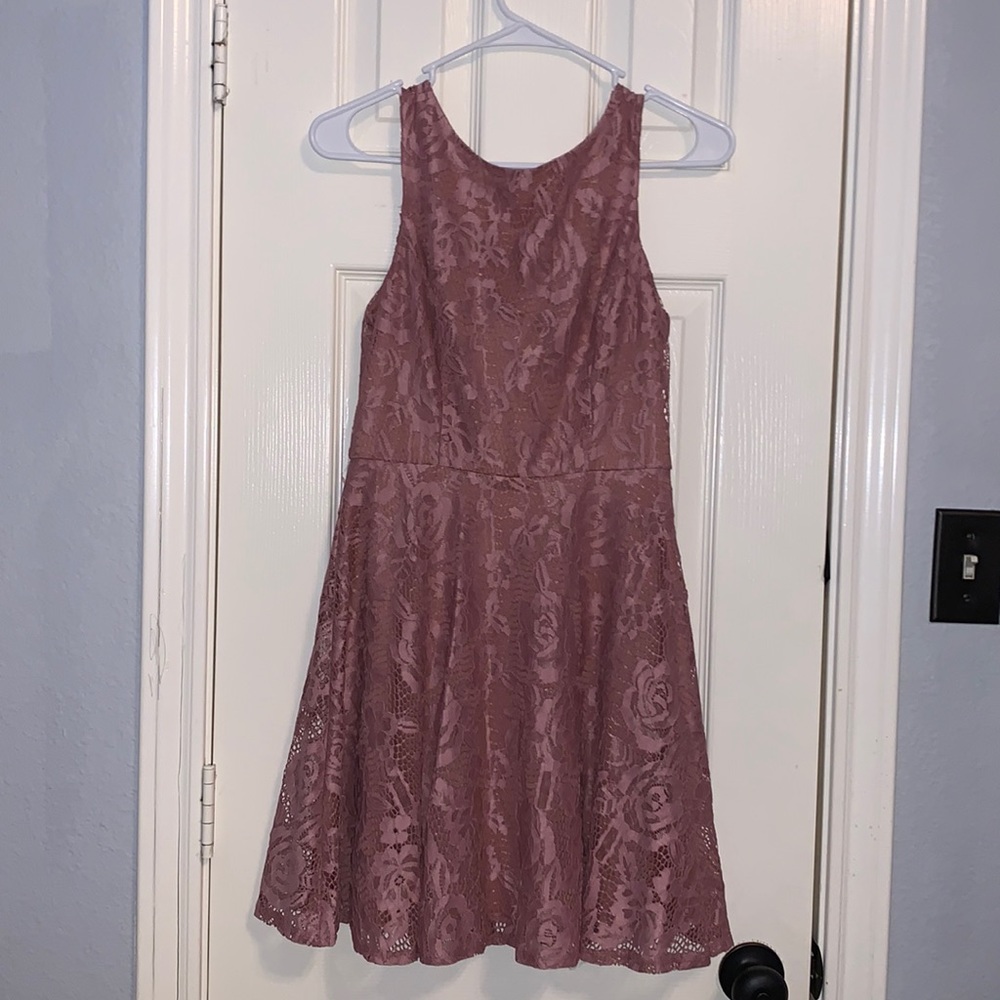pink dress